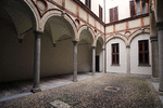 Inner courtyard-1